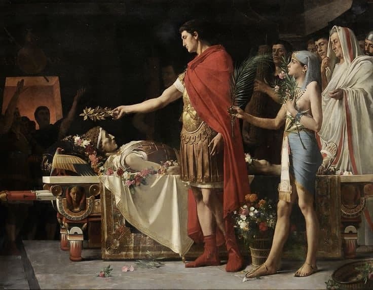 classical figures crowd